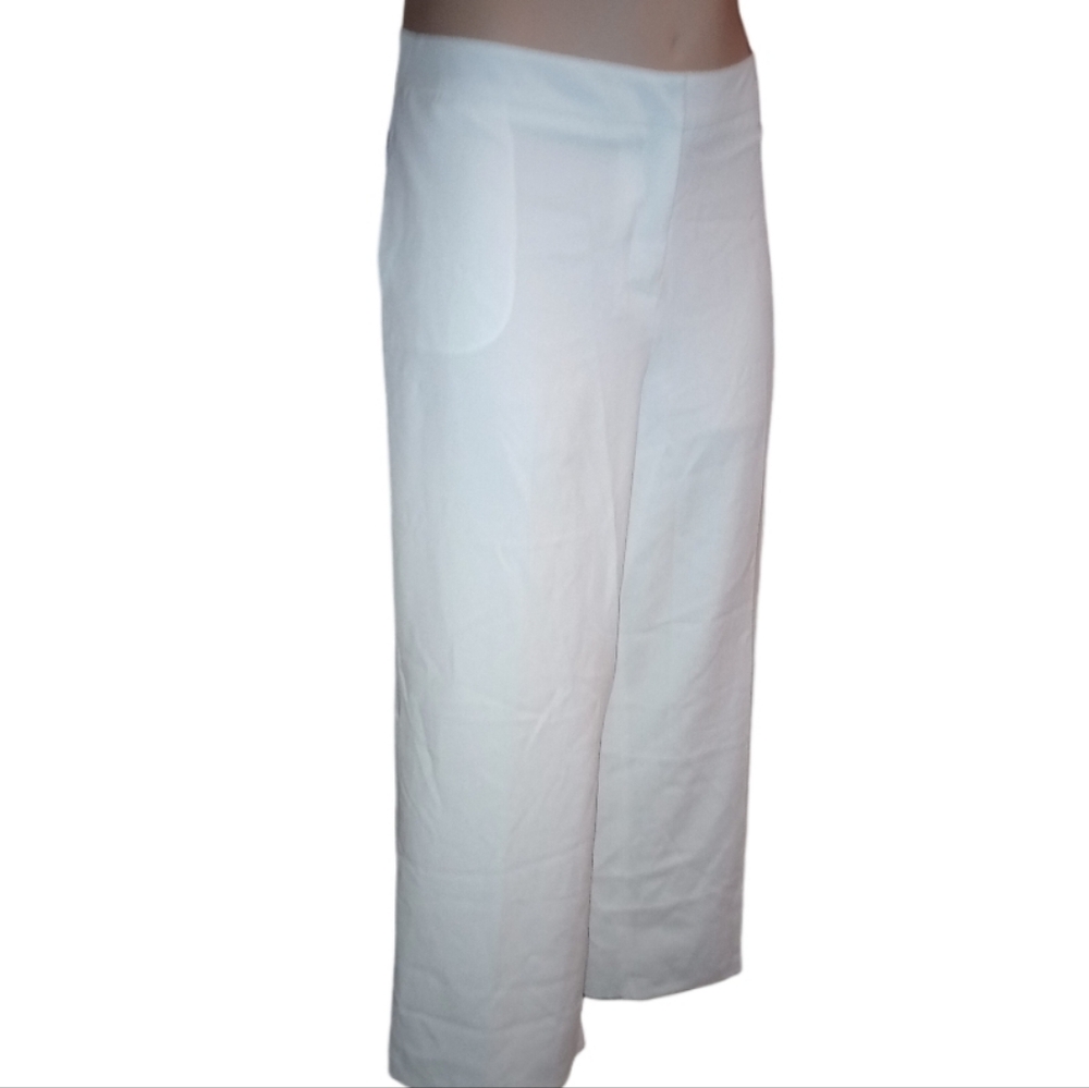 White slacks - Picture 2 of 6
